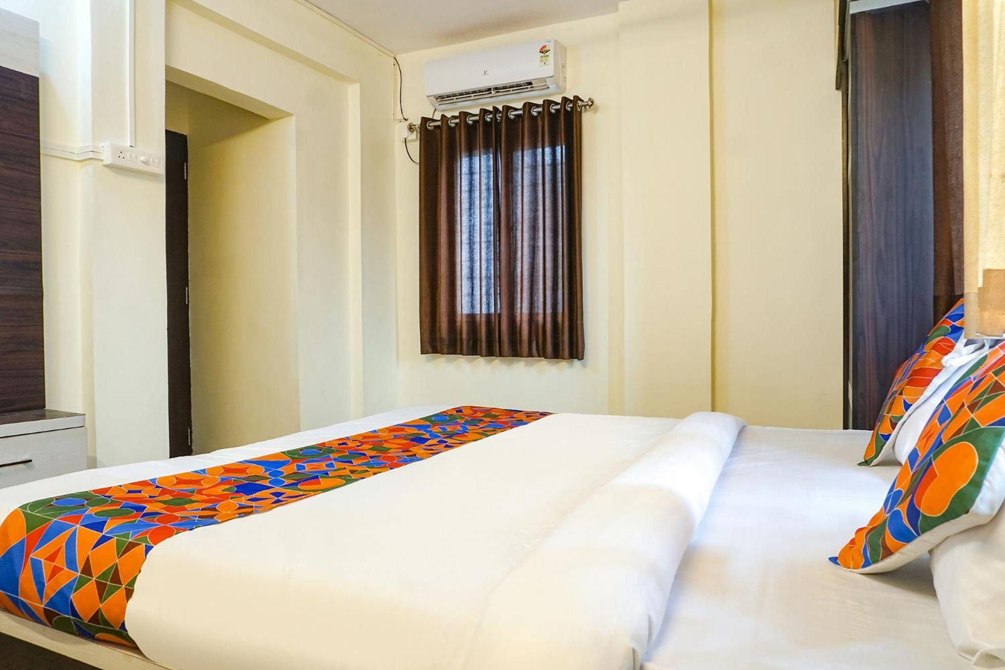 Fabhotel The Guest House プネ エクステリア 写真